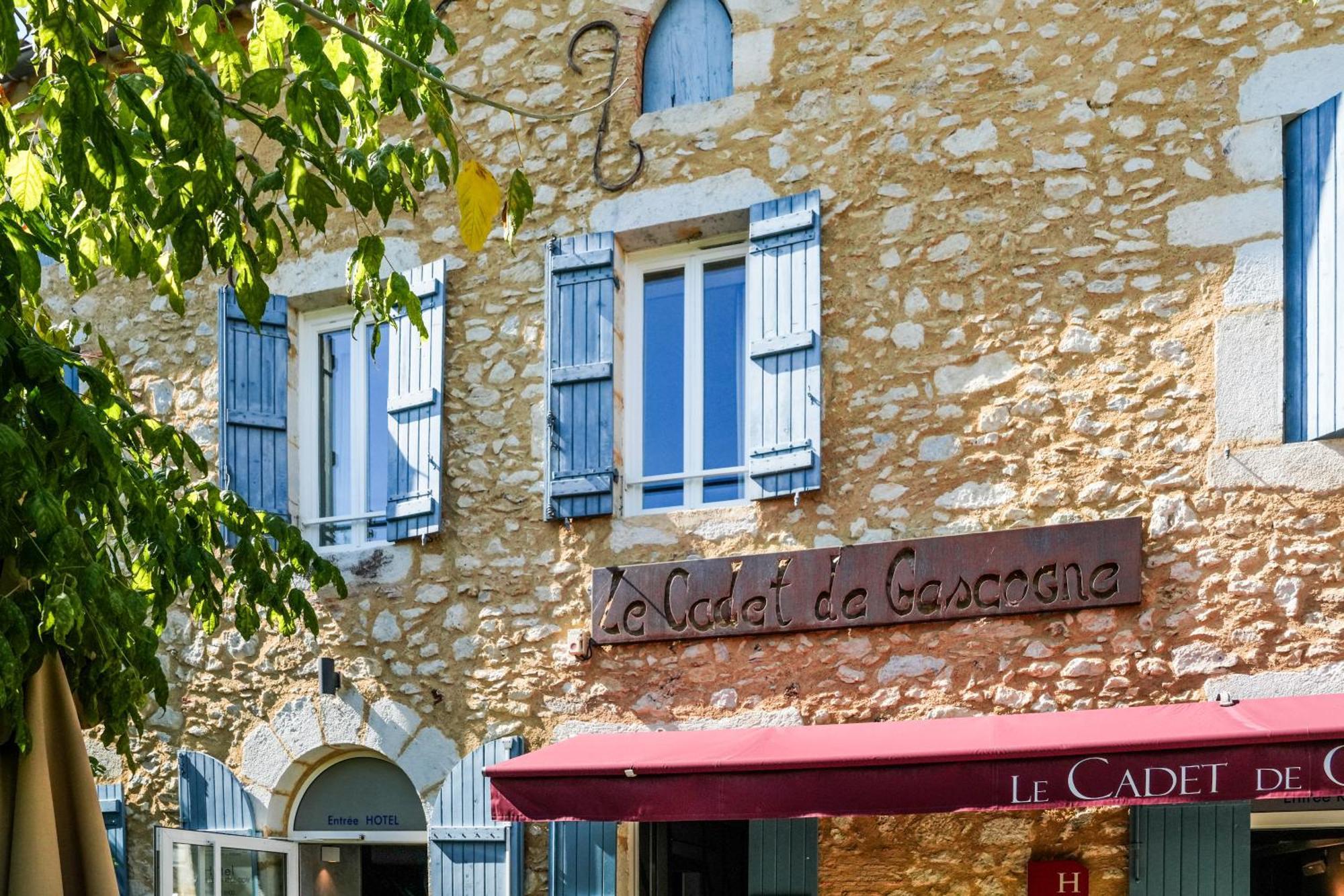 Logis Hotel & Restaurant Le Cadet De Gascogne Saint-Justin  Екстер'єр фото