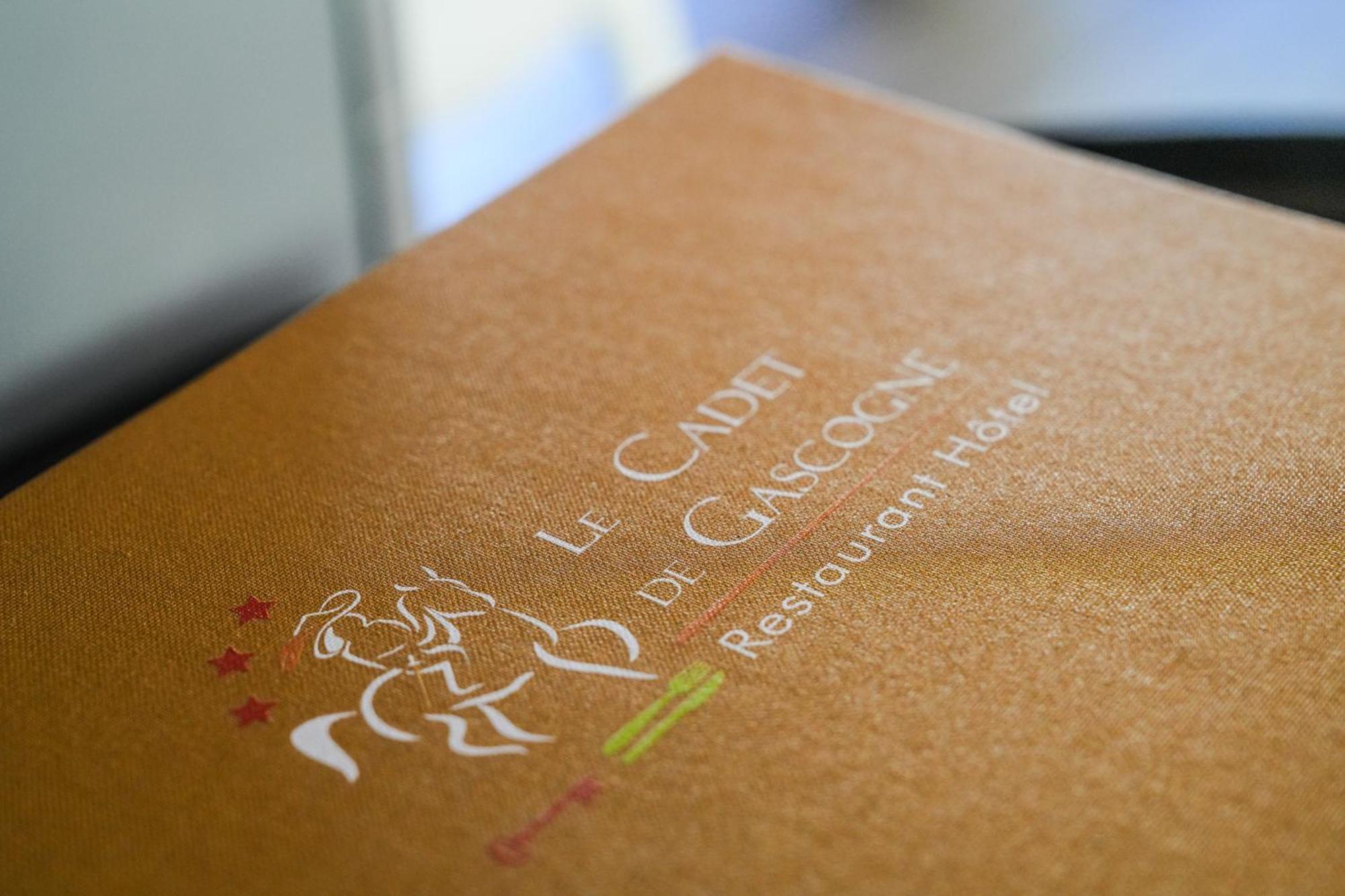 Logis Hotel & Restaurant Le Cadet De Gascogne Saint-Justin  Екстер'єр фото