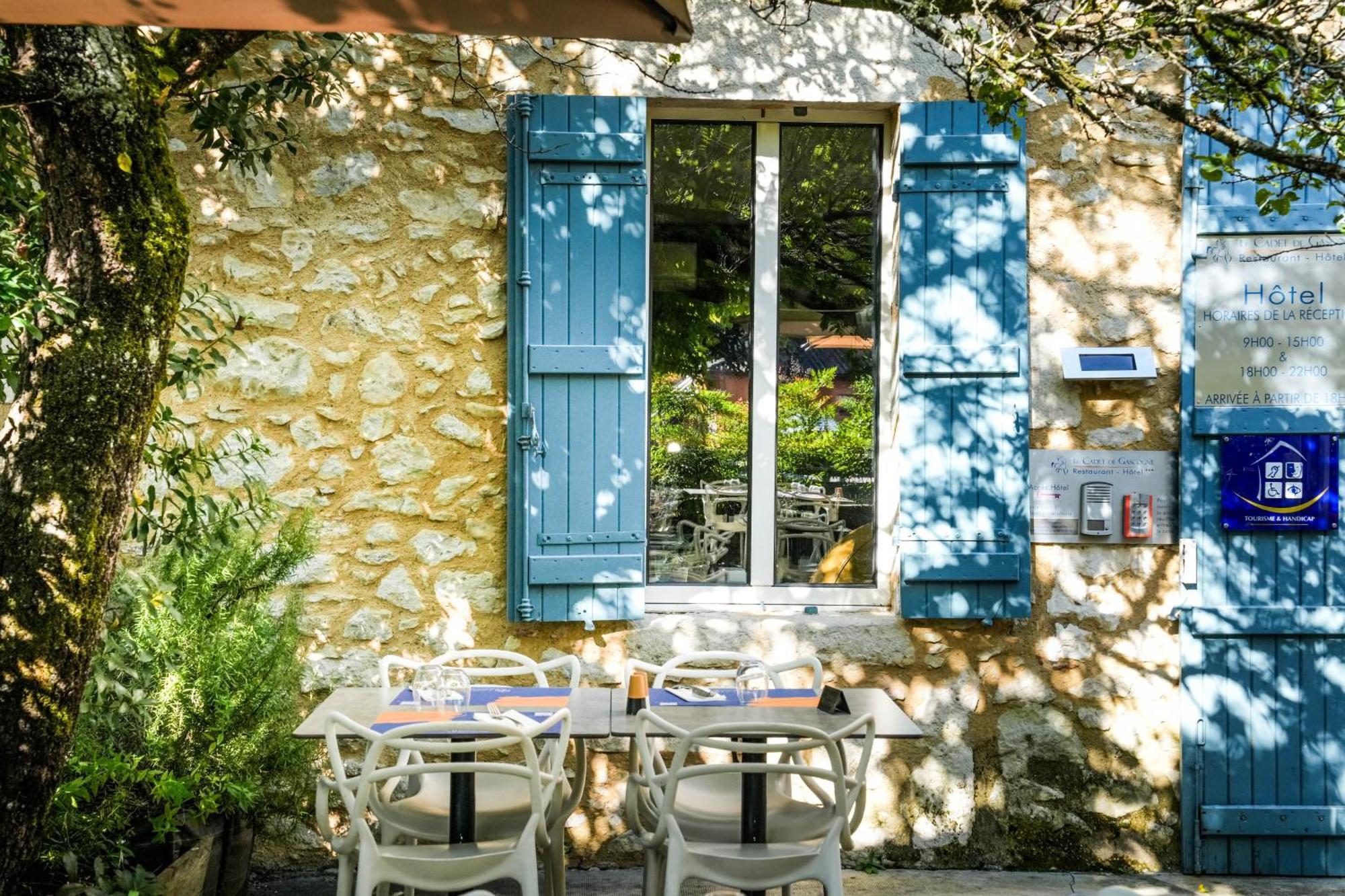 Logis Hotel & Restaurant Le Cadet De Gascogne Saint-Justin  Екстер'єр фото